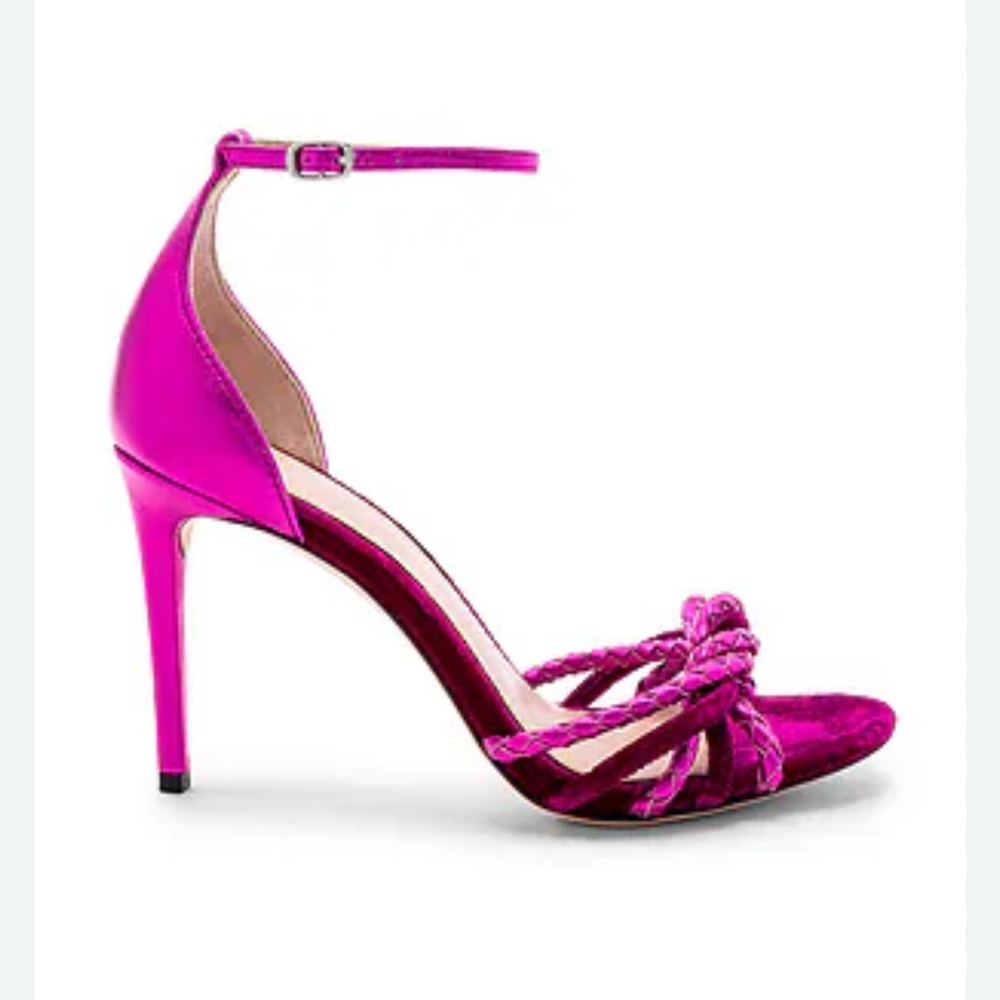RACHEL ZOE AUBREY HEELED SANDAL IN MAGENTA WITH twisted knotted details.Size:7.5